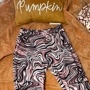 Black & Pink Swirl Pattern Legging Pants. Size Small. ONLY WORN ONCE!!